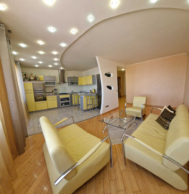 Оренда 2 кімн. квартири + кухня-студія вул. Лазаренка НОВОБУДОВА Львів - зображення 1