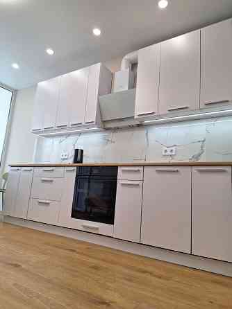 Без% Здам евродвушку в ЖК Варшавский 2  Перша Здача Все Нові. Киев