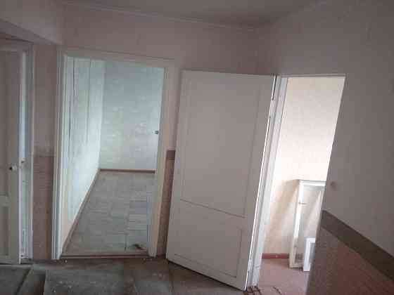 Продам 4-ьох кімнатну квартиру під ремонт Перещепине