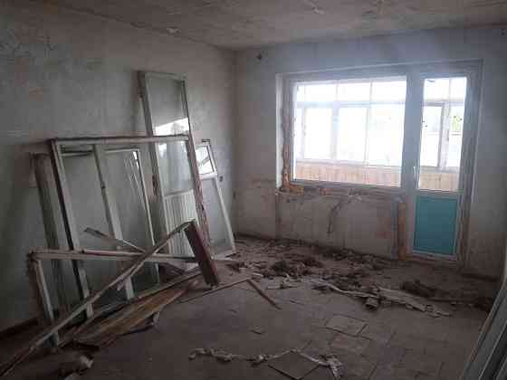 Продам 4-ьох кімнатну квартиру під ремонт Перещепине