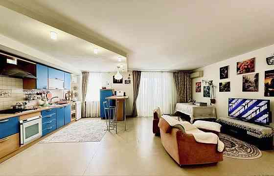 Продам 4-х к. кв. 111 м2 Победа 4 кирпичный дом 4-й эт. Днепр