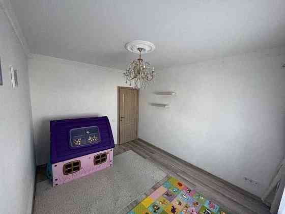 Продаж 3к просторої квартири (97м2) на Виноградарі Київ