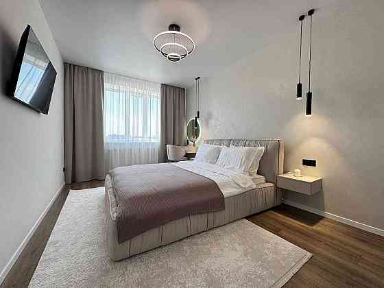 Продаж 1-кім+кухня-студія з дорогим ремонтом, центр міста! Ивано-Франковск