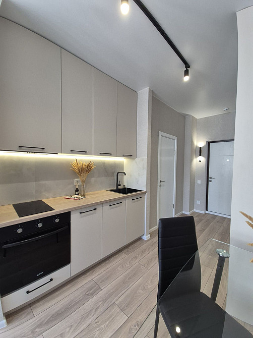 Квартира в Таировских садах с новым,красивым ремонтом,мебелью и техник Одесса - изображение 4