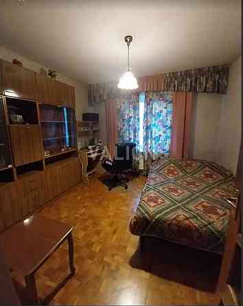 Продаж 3к квартири вул. Лаврухіна Миколи 11, Деснянський р-н Київ