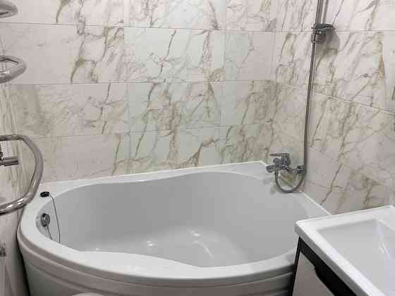 Продаж центр 1-кімнатна квартира з ремонтом та меблями Львов