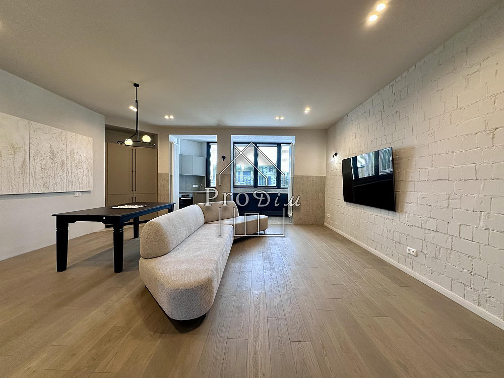 Продаж Квартира з дизайнерським ремонтом Центр127м2 Дмитрівська Київ - зображення 1