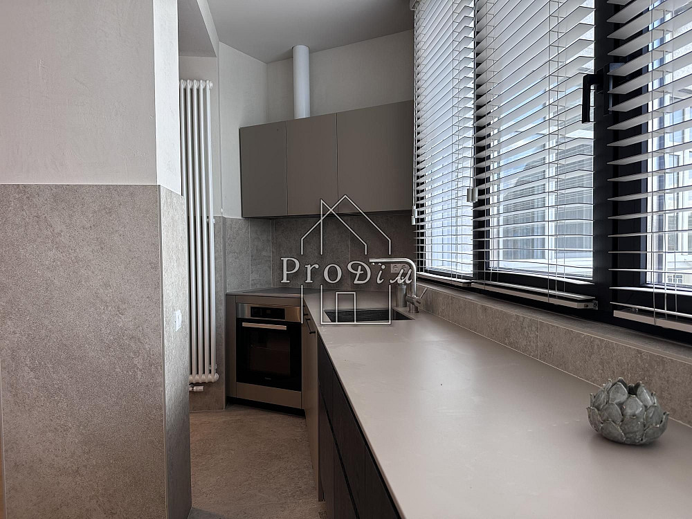 Продаж Квартира з дизайнерським ремонтом Центр127м2 Дмитрівська Київ - зображення 4