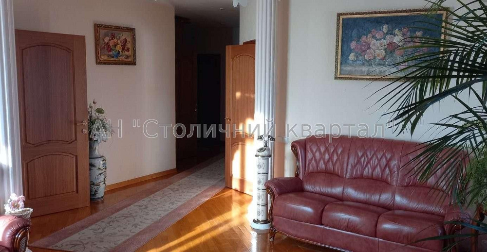 Метро Святошин Трикімнатна Перемоги 105 Київ - зображення 2