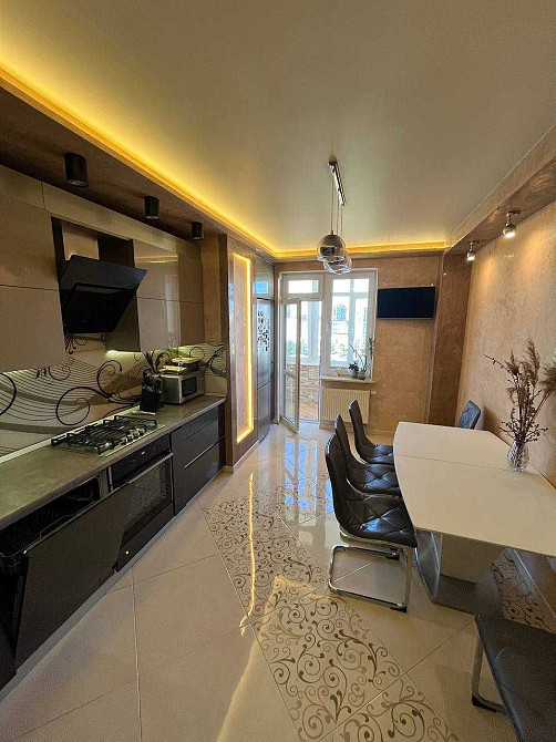 Оренда трикімнатної квартири НОВОБУДОВА пр. Червоної Калини, Сихів Львів - зображення 8