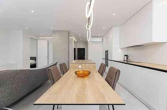 Оренда 2х кімн. кв.  ЖК Парус на Кульпарківській, 93. Своє паркомісце. Львів