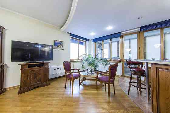 Аренда 4-к. Павловская,18. Новый дом. Паркоместо.Паркинг. Без комиссии Киев