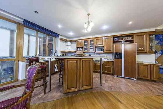 Аренда 4-к. Павловская,18. Новый дом. Паркоместо.Паркинг. Без комиссии Киев