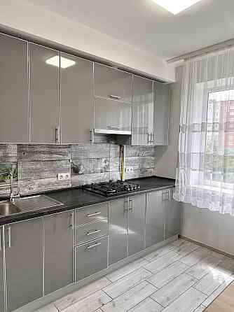 Здам 2-х кімнатну квартиру Мельника Ровно