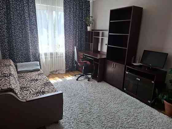 Оренда чудової квартири новий будинок на Виноградарі, вул.Межова Киев