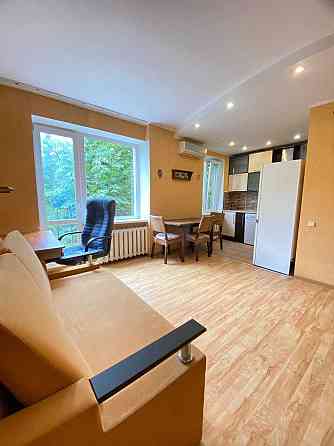 Оренда 2к квартири на вулиці Уманська поруч парк та ліцей Киев