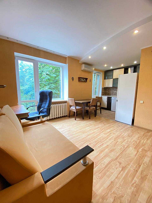 Оренда 2к квартири на вулиці Уманська поруч парк та ліцей Киев - изображение 4