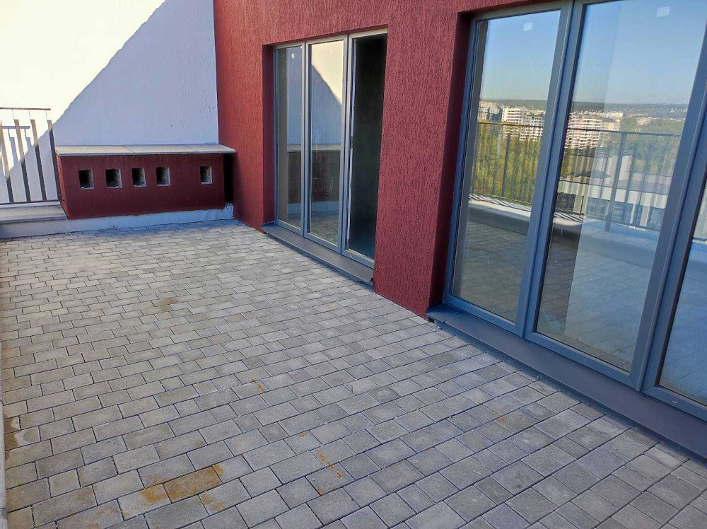 Видова, ДВорівнева квартира в Центрі з терасою, Княгинен Івано-Франківськ - зображення 1