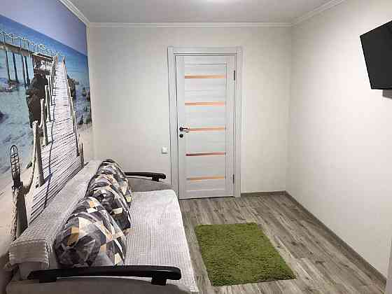 Продаж 2х кімнатної квартири Вишенька ( Юності ) Зарванці