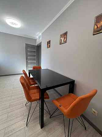 Простора 2 кімнатна квартира по вул Мельника Ивано-Франковск