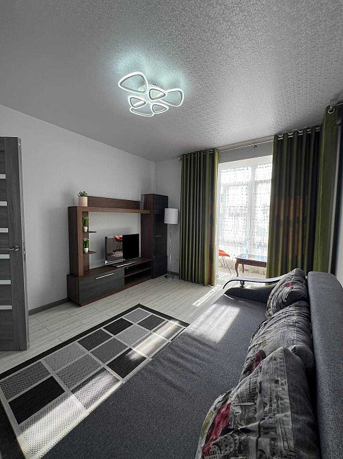 Простора 2 кімнатна квартира по вул Мельника Ивано-Франковск - изображение 8