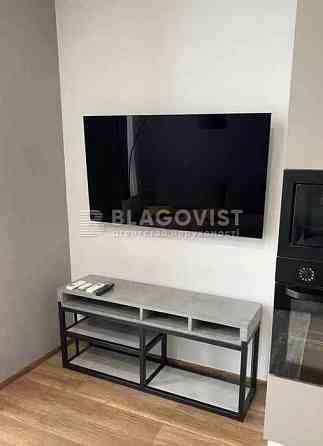 Продається 1 кімнатна квартира Туманяна 15а Киев