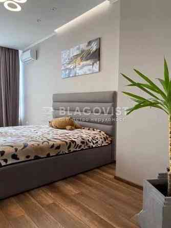 Продається 1 кімнатна квартира Туманяна 15а Киев