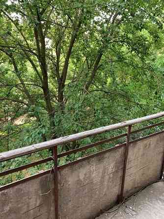 Продам 1 к кв.  в Леваневцев 35/18/8  Чешка от владельца . Под ремонт. Николаев