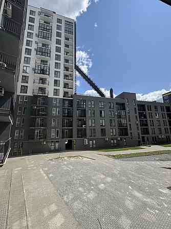 Продаж 1-но кім квартири кухня-студія.Вул.Залізнична Львов