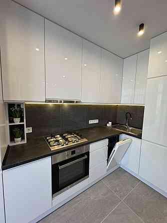 Вигідно продам 1,5 кімнатну в центрі міста, готову під ключ Ивано-Франковск