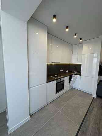 Вигідно продам 1,5 кімнатну в центрі міста, готову під ключ Ивано-Франковск