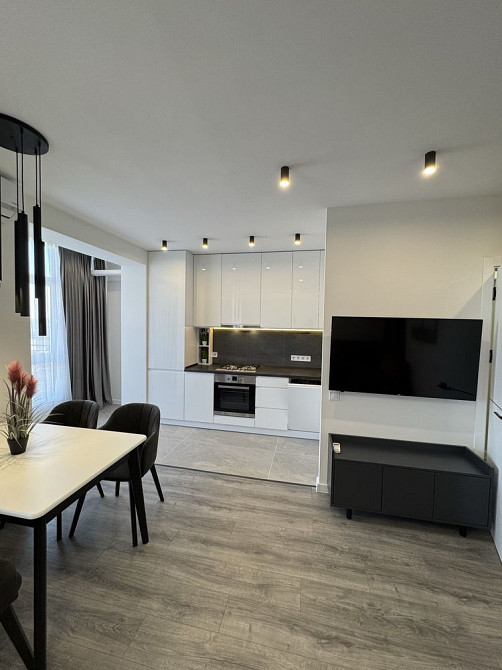 Вигідно продам 1,5 кімнатну в центрі міста, готову під ключ Ивано-Франковск - изображение 2