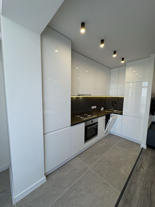 Вигідно продам 1,5 кімнатну в центрі міста, готову під ключ Ивано-Франковск - изображение 4