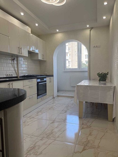 Здам 3 кімнатну  квартиру район Ільфа і Петрова/Небесної сотні Одеса - зображення 1