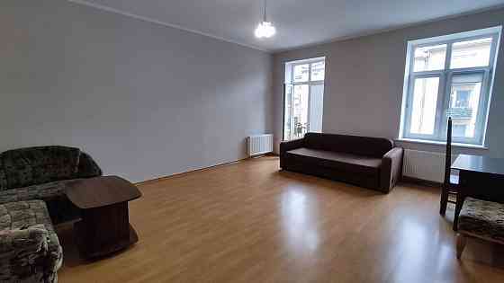 Пропоную в оренду трикімнатну квартиру  по вул Личаківська Львів