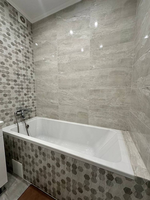 Оренда однокімнатної квартири у центральній частині Івано-Франківська Ивано-Франковск - изображение 7