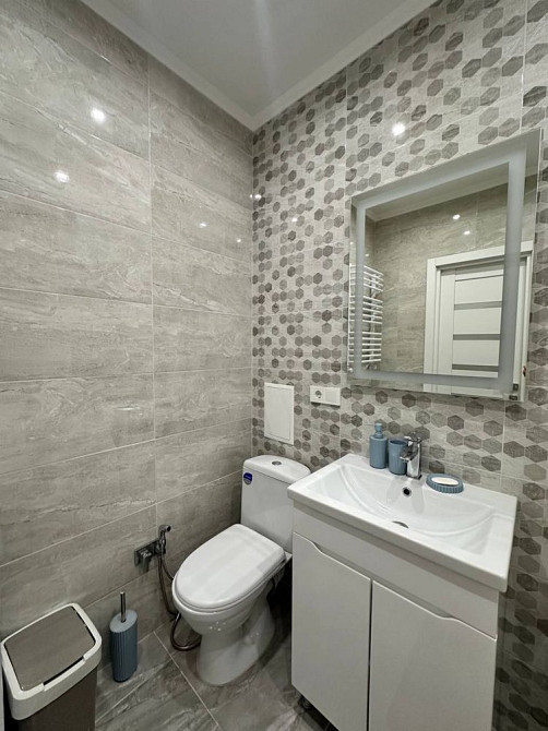 Оренда однокімнатної квартири у центральній частині Івано-Франківська Ивано-Франковск - изображение 8