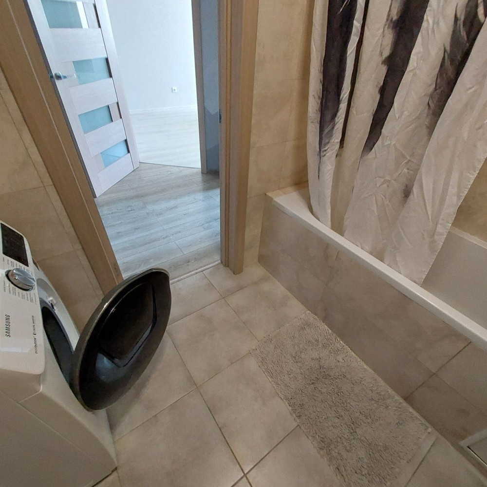 1  кімнатна  сучасна  квартира  Новобудова Ровно - изображение 3