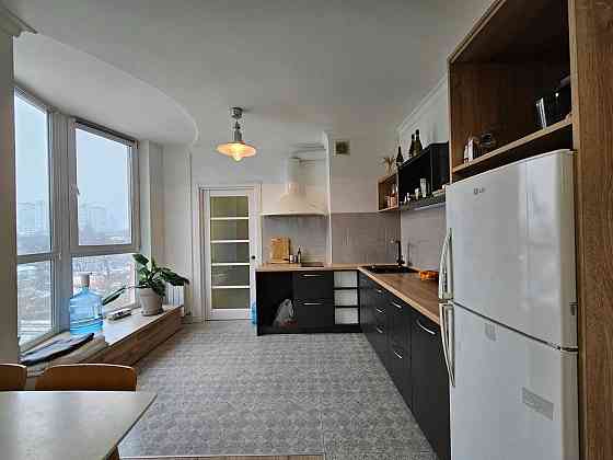 Оренда стильної двокімнатної Studio 47m2 |м|Сирець, Берестейська Киев