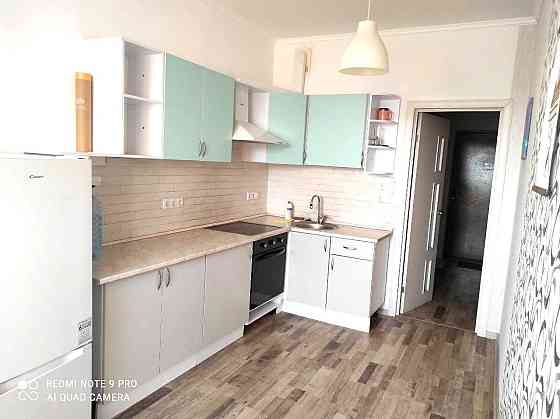 Оренда квартири на вул.Драгоманова 2б Киев