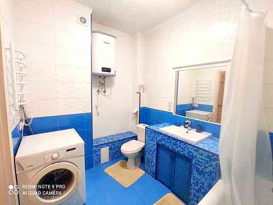 Оренда квартири на вул.Драгоманова 2б Киев