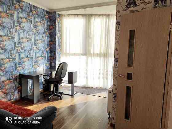 Оренда квартири на вул.Драгоманова 2б Киев