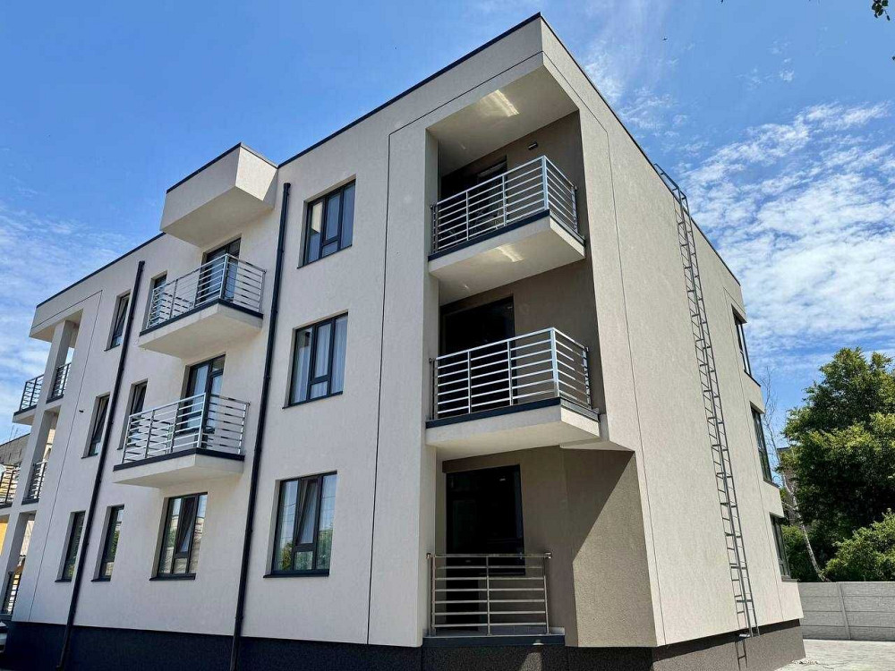 Продам простору 2 спальневу квартиру в клубному будинку на 9 квартир. Ровно - изображение 7