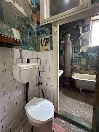 Продається 2-х кімнатна квартира в центрі міста Черновцы