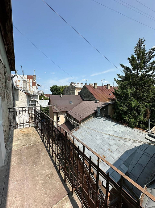 Продається 2-х кімнатна квартира в центрі міста Чернівці - зображення 1