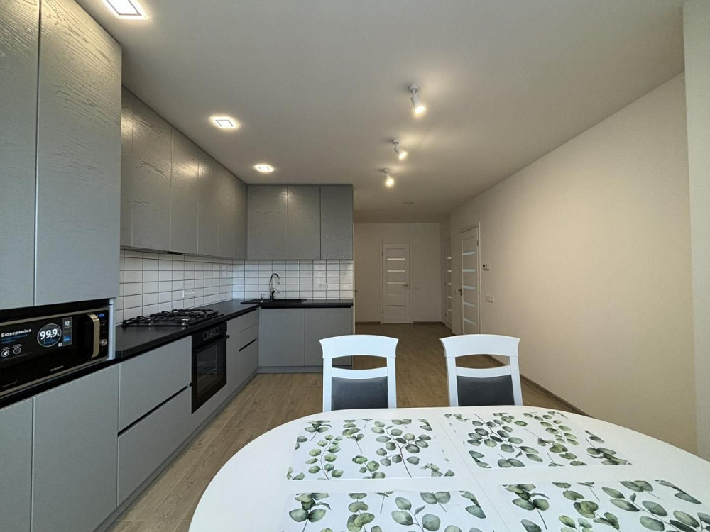 Продаж 2-кімнатної квартири у ЖК Комфорт Парк Івано-Франківськ - зображення 2