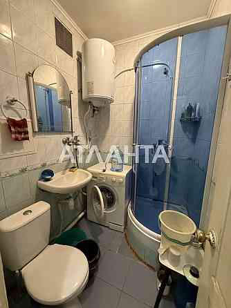 Фонтан! 2 ком.квартира в блочно-кирпичном доме.Средний этаж. Одесса