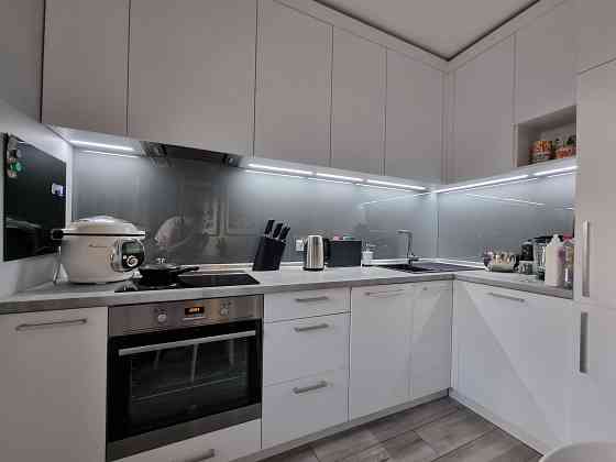 37м²,  вул. Гмирі, 16, м. Позняки, Осокорки, ЖК Патріотика Киев