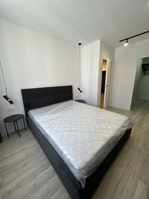 Продам 2 кімнатну в центрі міста із функцією 3 кімнатної у новобудові Івано-Франківськ - зображення 2