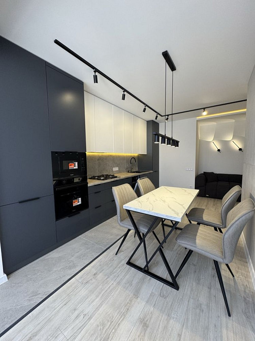 Продам 2 кімнатну в центрі міста із функцією 3 кімнатної у новобудові Івано-Франківськ - зображення 5